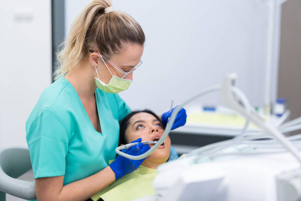 Best Broken or Cracked Tooth Emergency Dentist in Springfield, MA